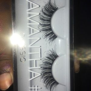 Lashes never used